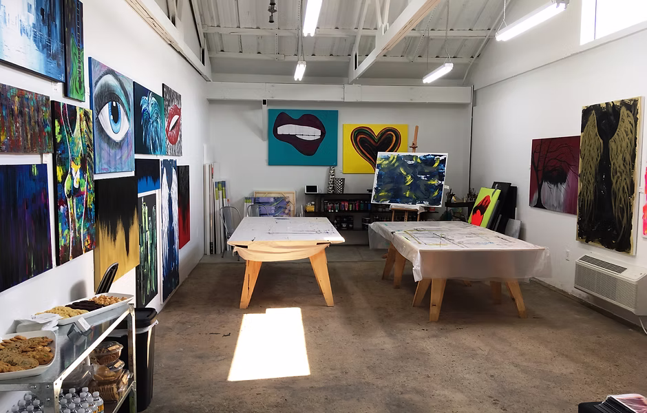 April Strahan Art vendor profile
